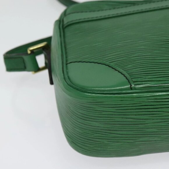 LOUIS VUITTON Epi Trocadero 23 Shoulder Bag Green M52304 LV Auth 142193 - Picture 4 of 16